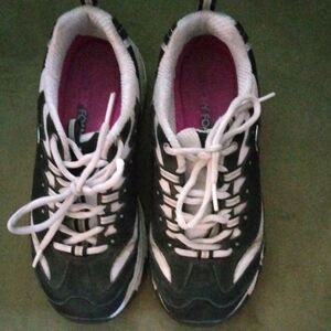 Skechers Women's Black and White Athletic Sneakers with Pink Insole